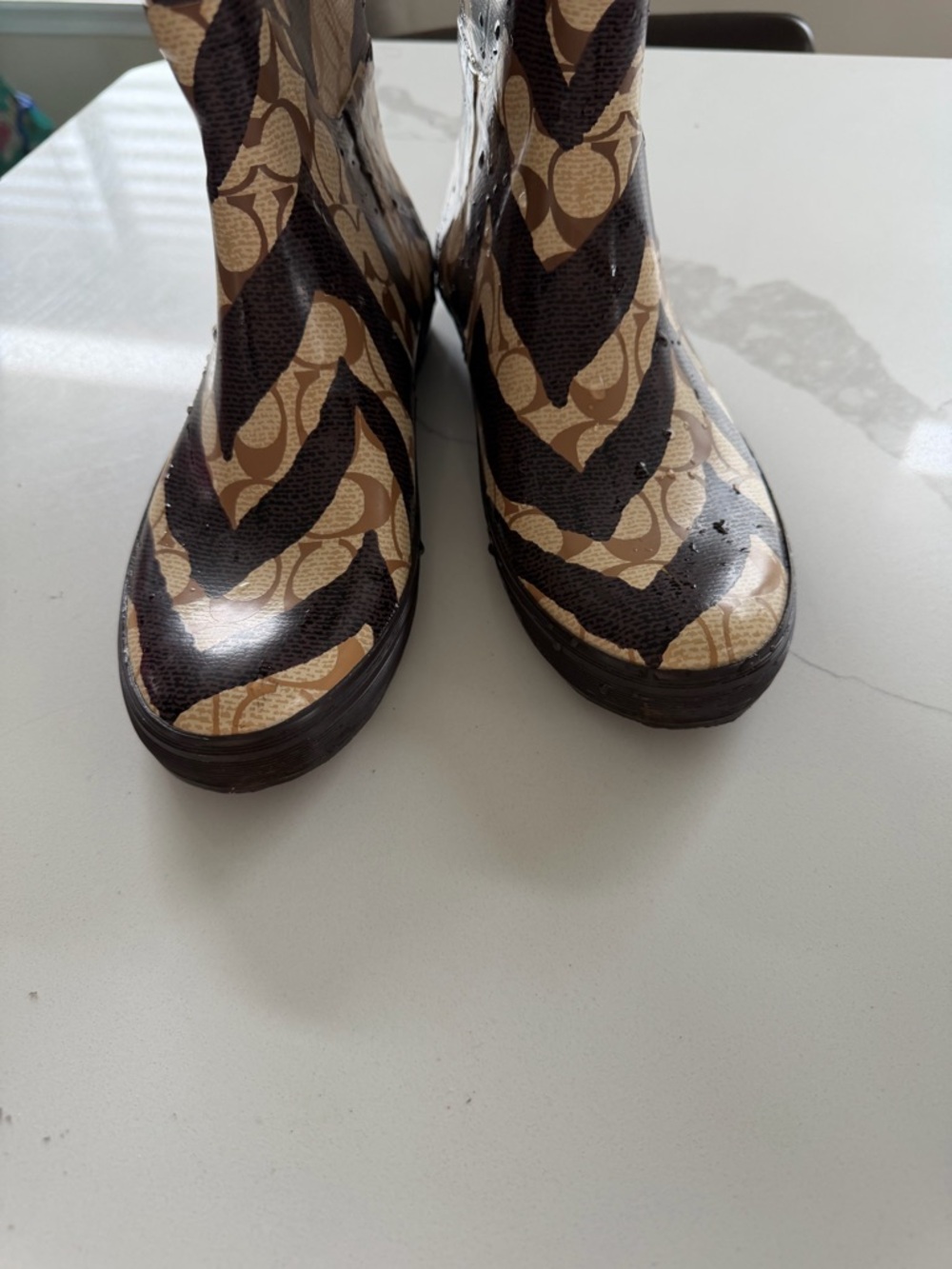 Coach Boots Womens Sz 8 PAMMIE ZEBRA SIGNATURE Rain Rubber KHAKI - Picture 2 of 6
